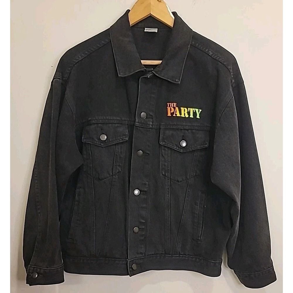 Black Denim Trucker Jean Jacket M Upcycled Distressed Vtg Hippie Flower Rainbow
